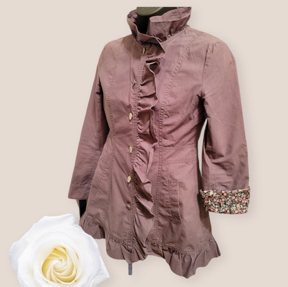 Spring Jacket - Picture 2 of 13